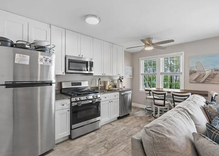Radiant Beach Block Condo Parking Patio